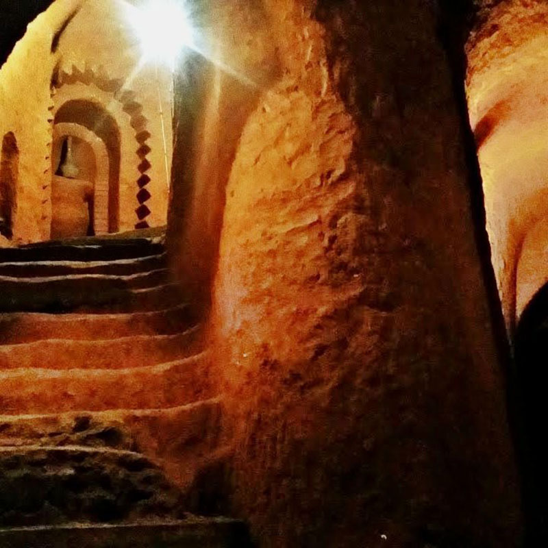 Подземный храм Левона